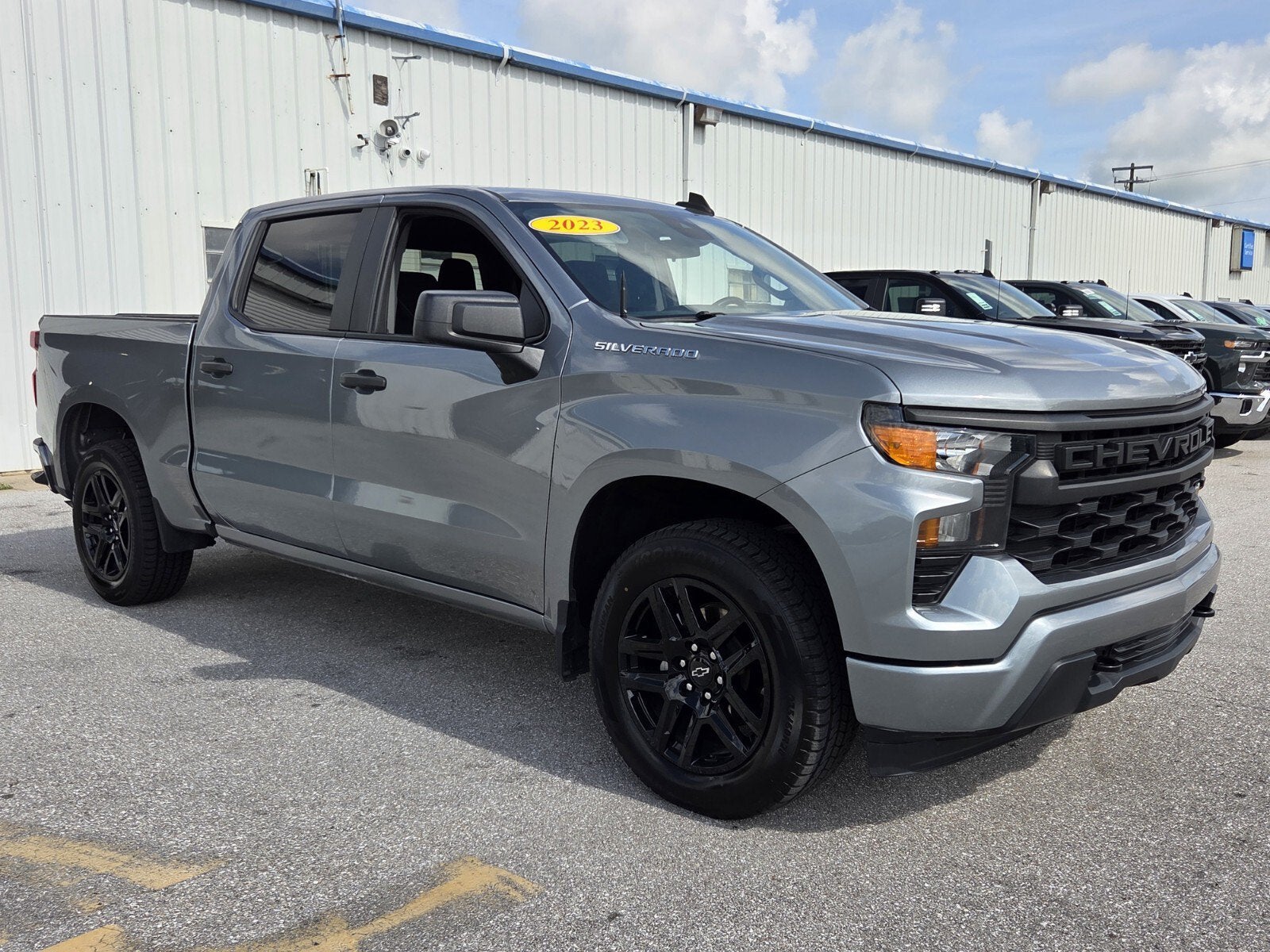 2023 Chevrolet Silverado 1500 Custom