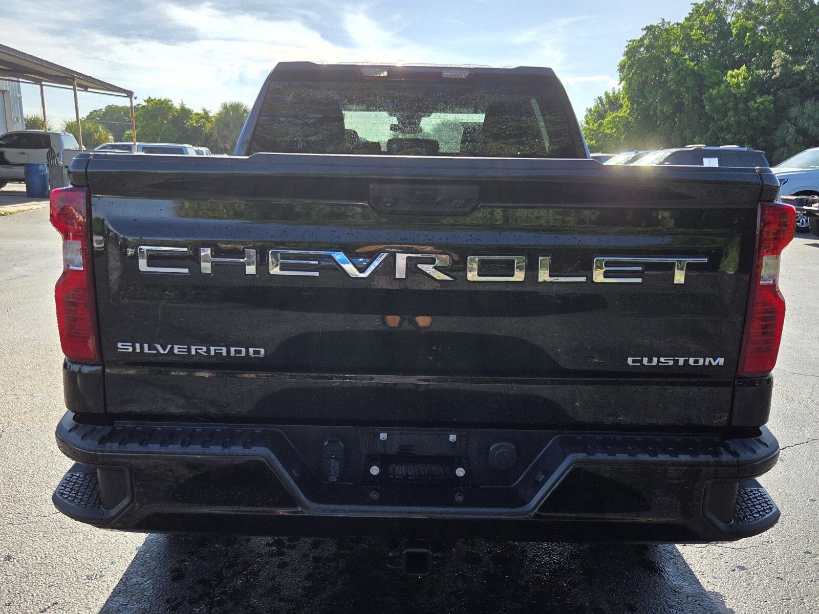 2023 Chevrolet Silverado 1500 Custom