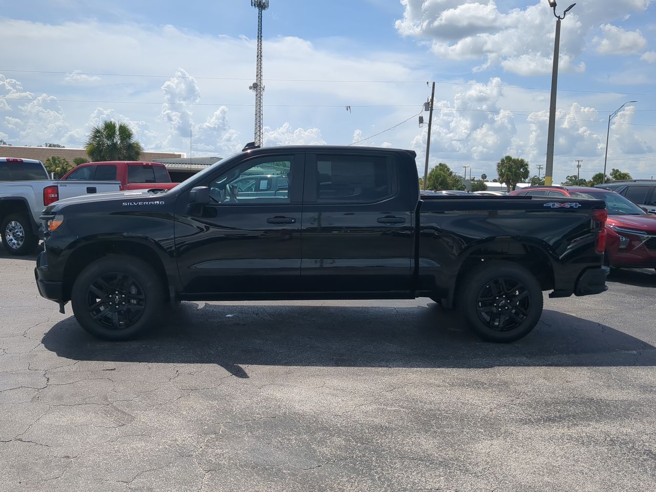 2025 Chevrolet Silverado 1500 Custom