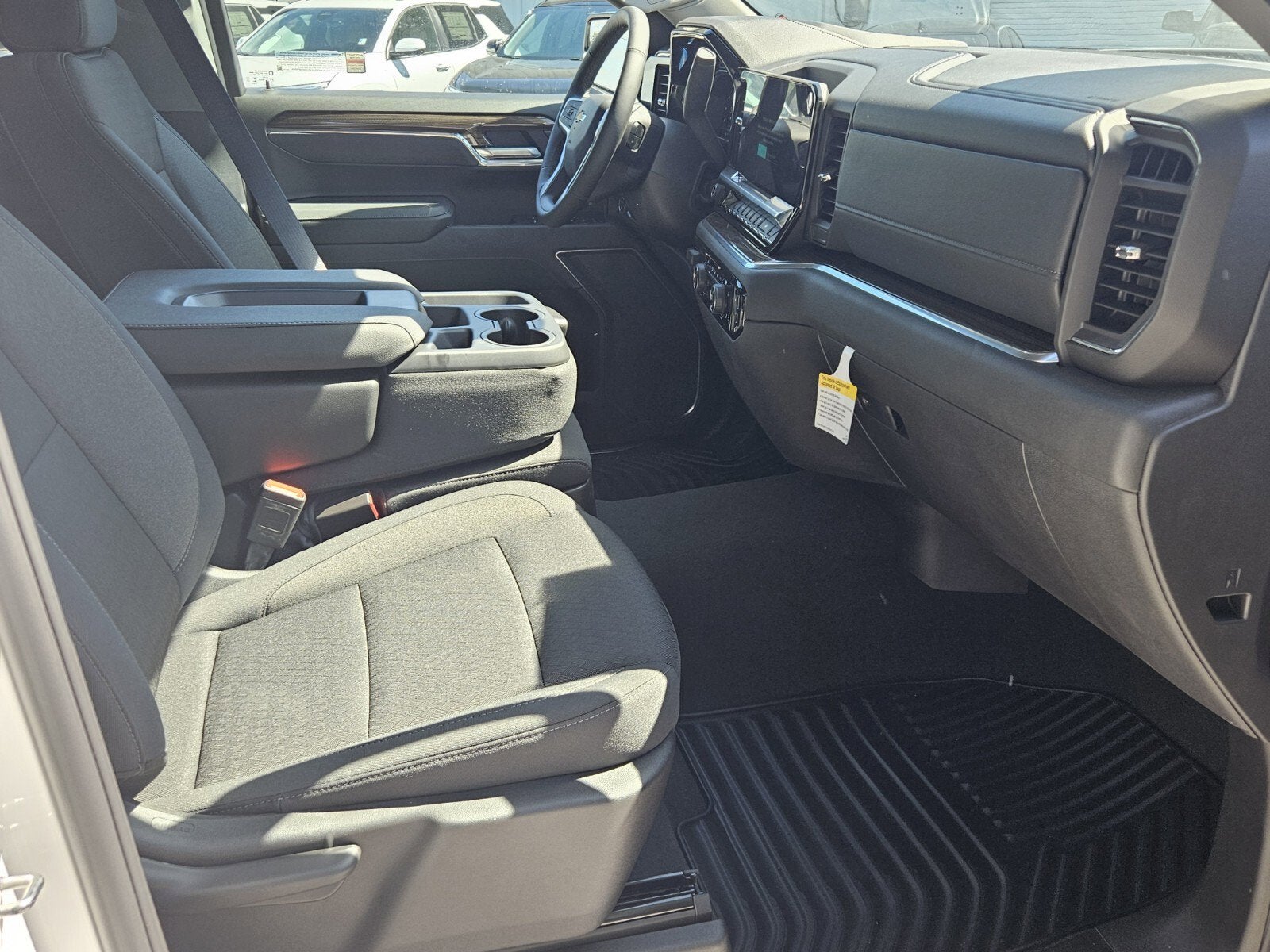 2025 Chevrolet Silverado 1500 LT (2FL)