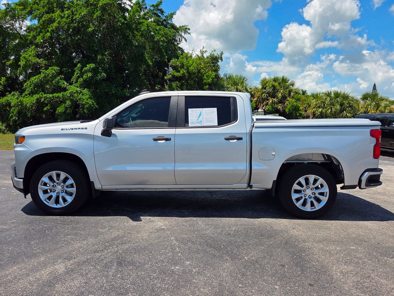 2020 Chevrolet Silverado 1500 Custom