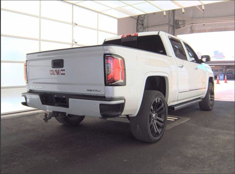Used 2017 GMC Sierra 1500 Denali Denali with VIN 3GTU2PEJ5HG309248 for sale in Belle Glade, FL
