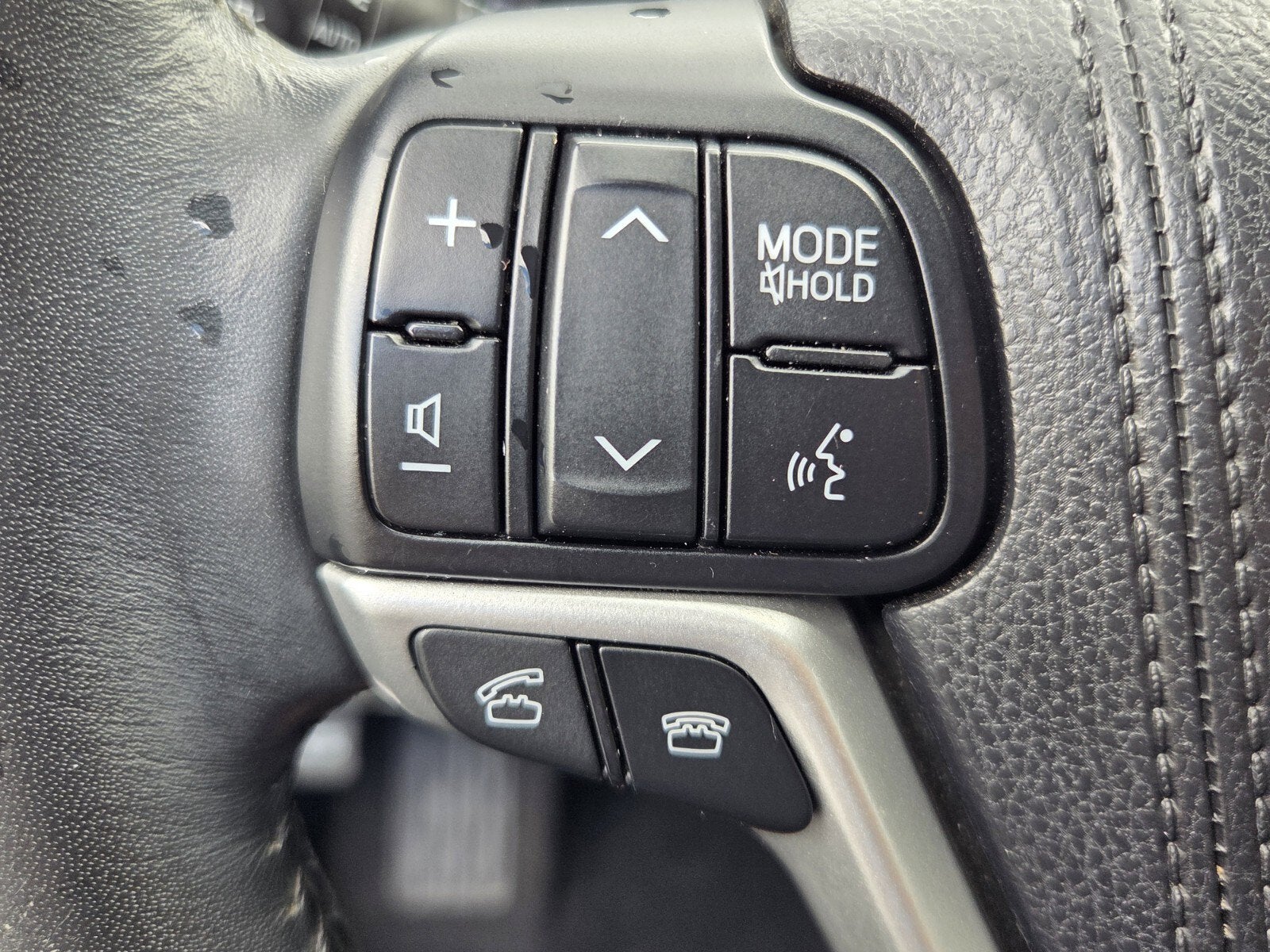 2015 Toyota Highlander LE Plus V6