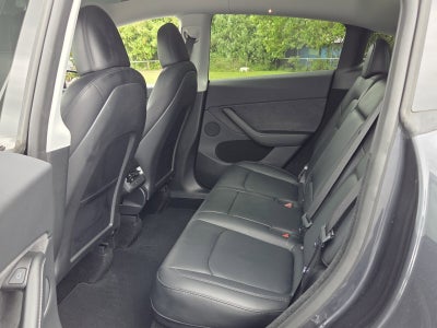 2024 Tesla Model Y Base