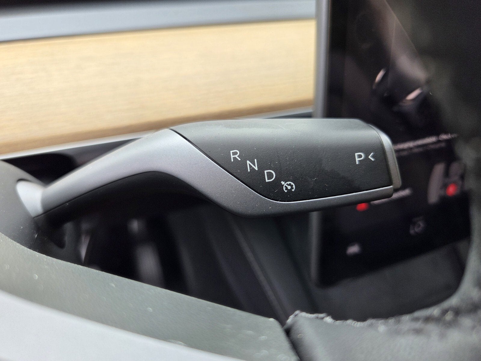2024 Tesla Model Y Base