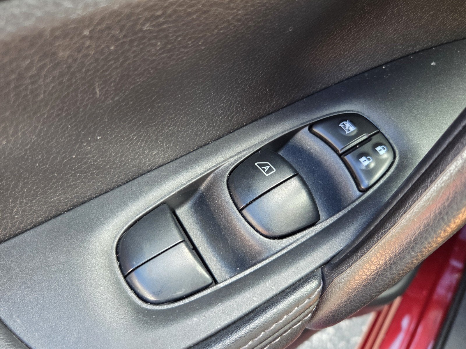 2021 Nissan Rogue Sport S FWD Xtronic CVT