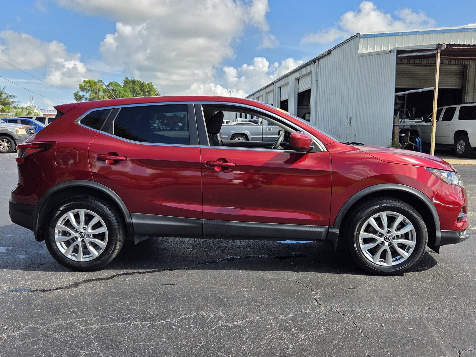 2021 Nissan Rogue Sport S FWD Xtronic CVT