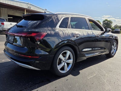 2019 Audi e-tron Premium Plus