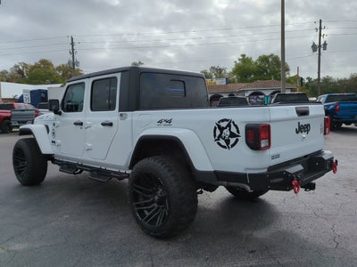 2022 Jeep Gladiator Willys 4x4