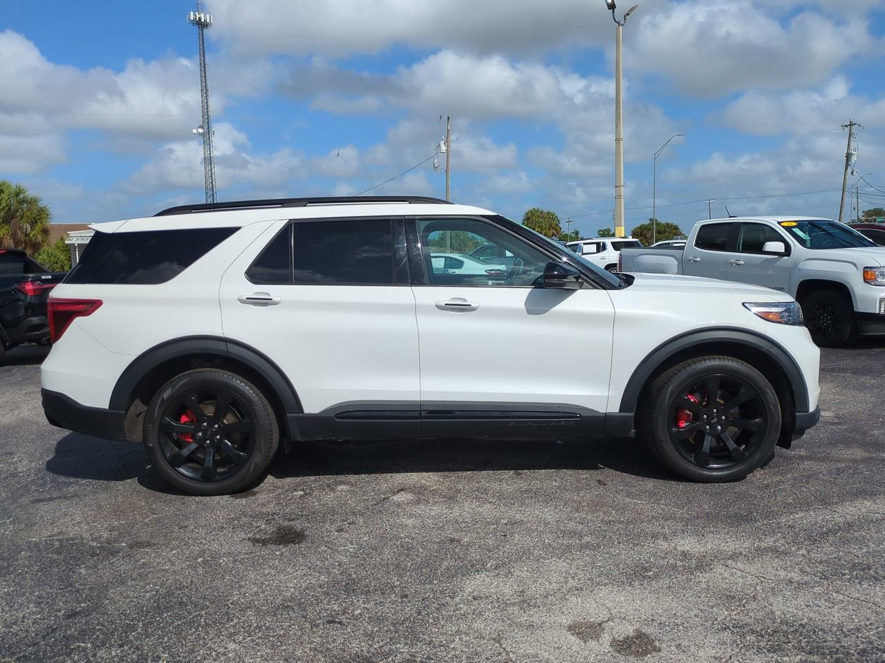 2023 Ford Explorer ST