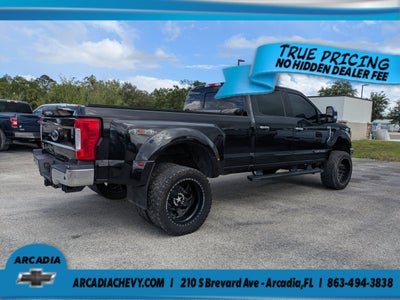 2017 Ford F-350 LARIAT