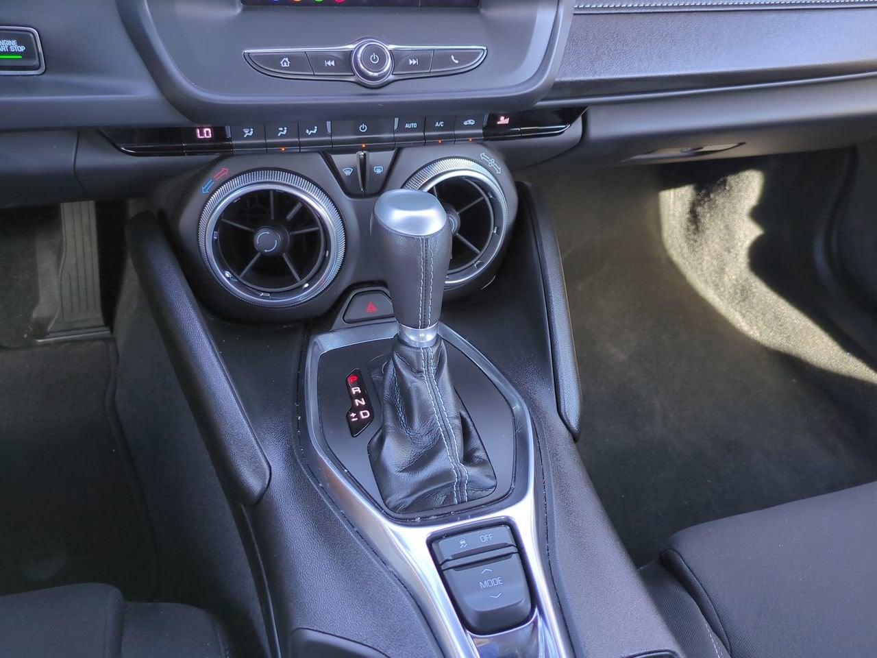 2022 Chevrolet Camaro 1LS