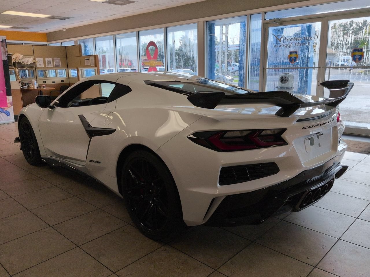 2027 Chevrolet Corvette Z06 2LZ