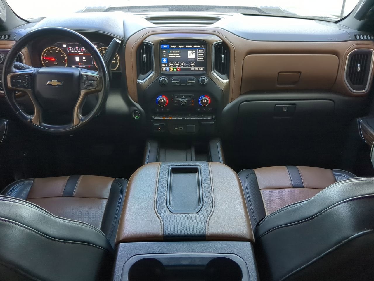 2022 Chevrolet Silverado 3500 HD High Country DRW