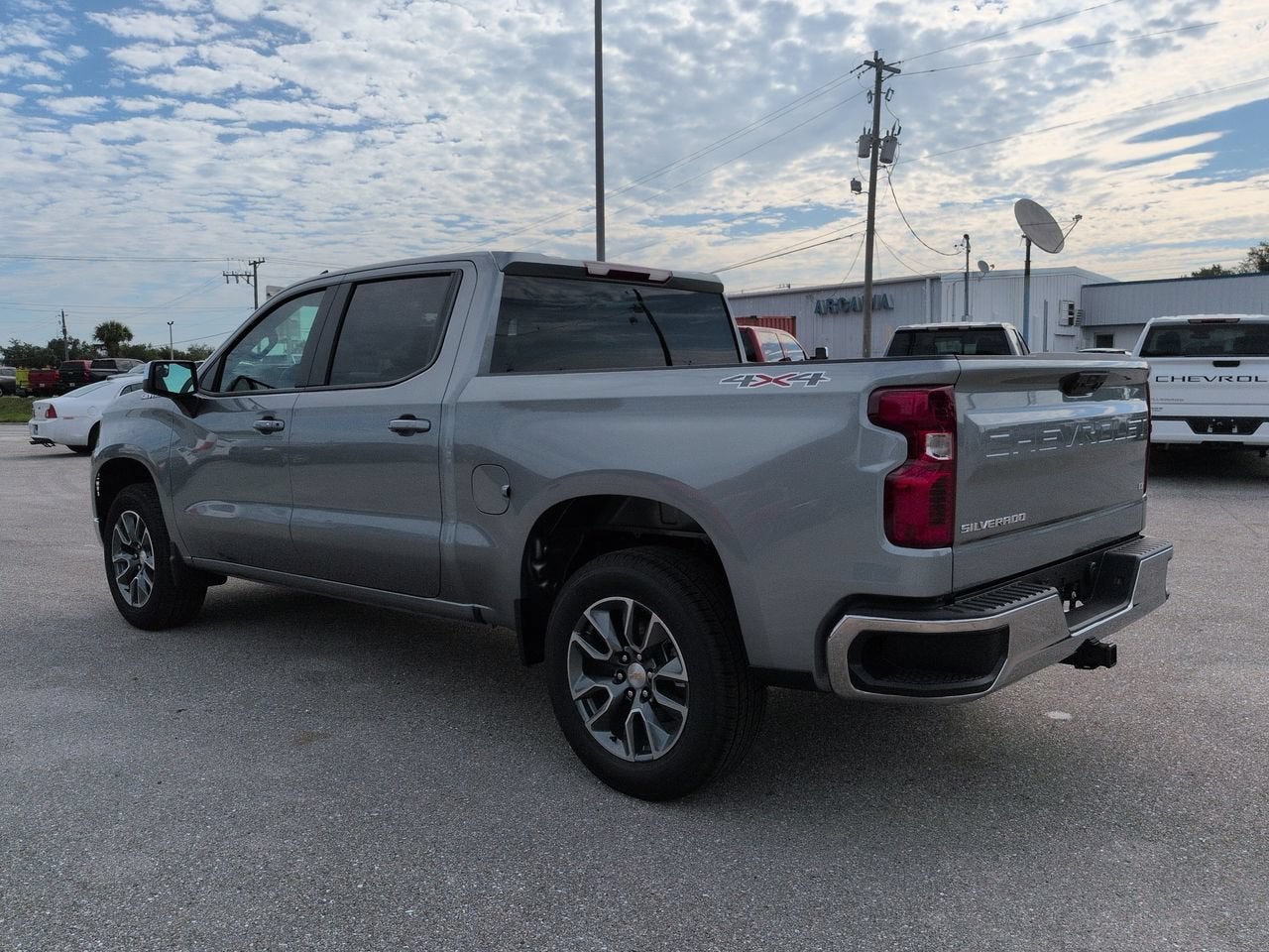 2026 Chevrolet Silverado 1500 LT (2FL)