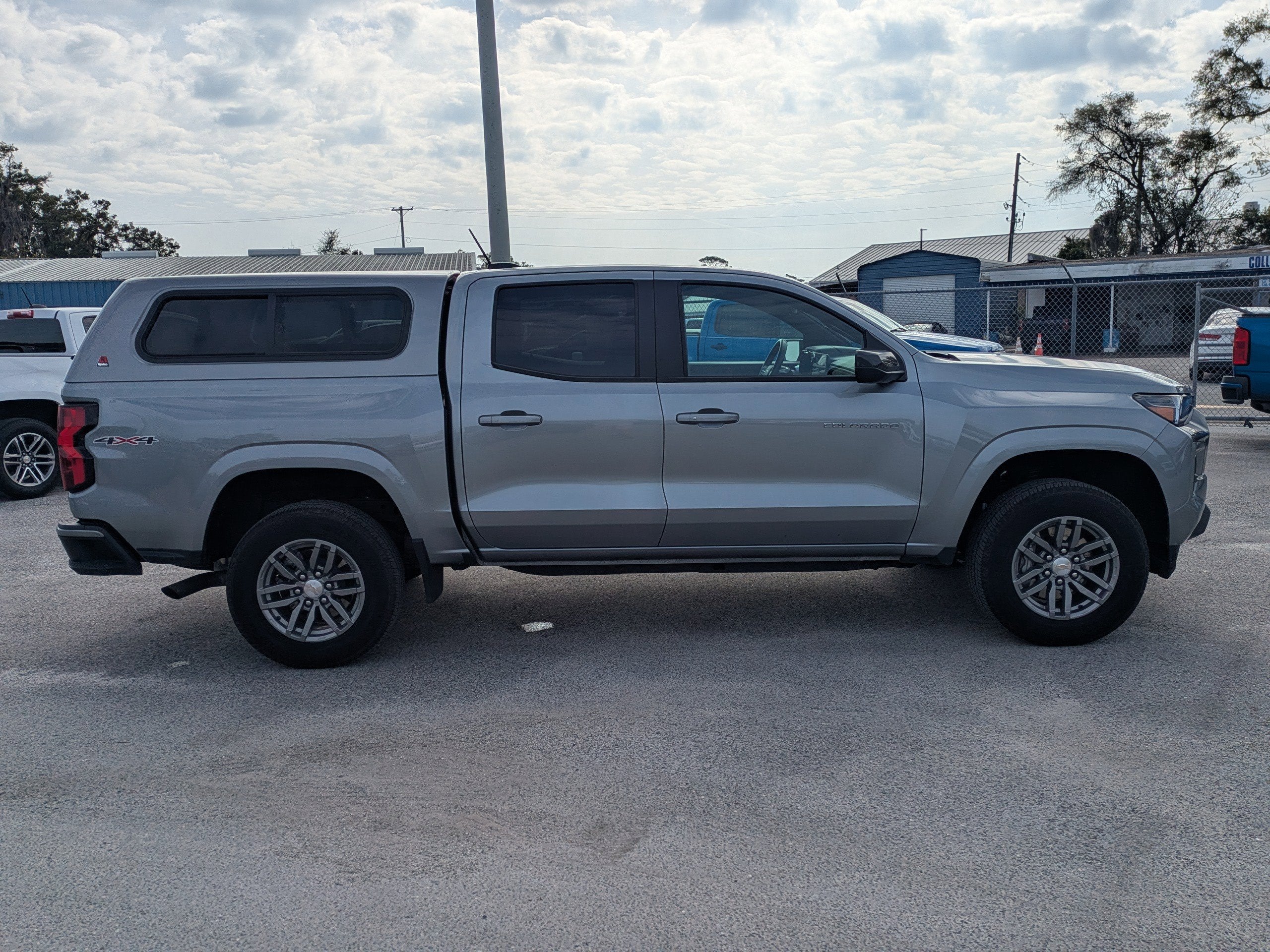 2024 Chevrolet Colorado LT