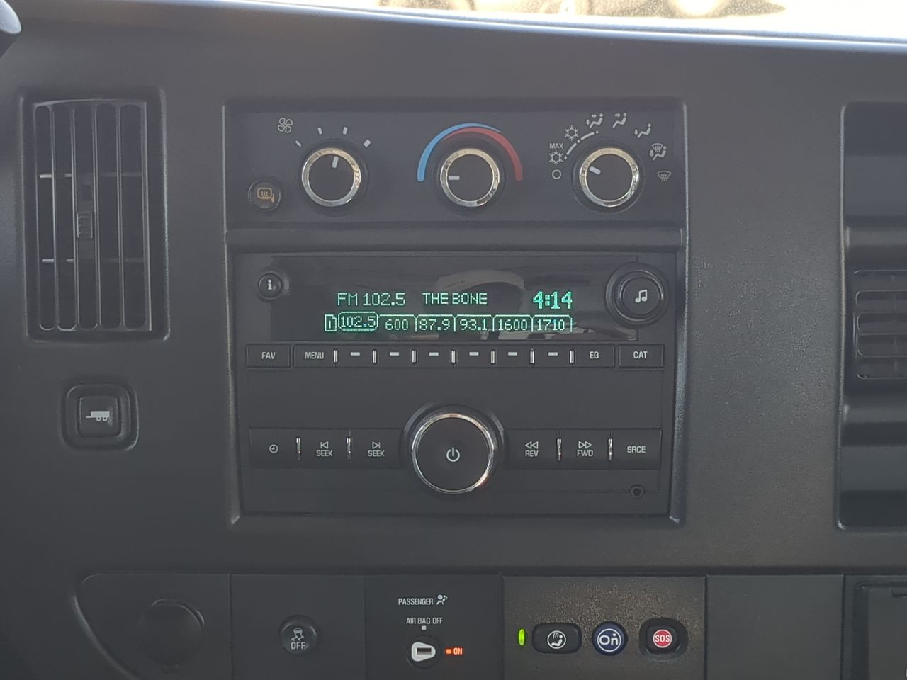 2025 Chevrolet Express Cargo 2500 WT