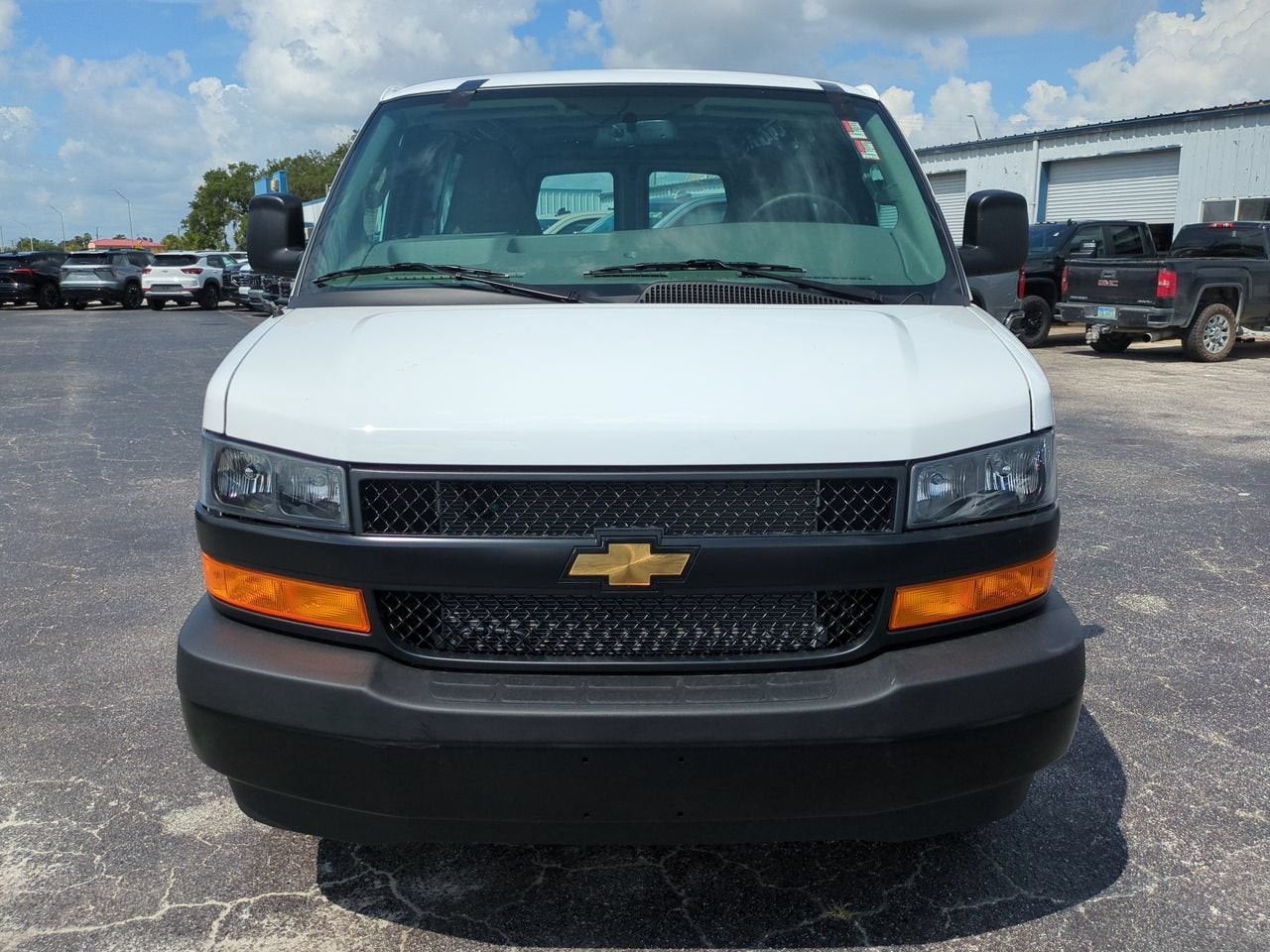 2026 Chevrolet Express Cargo WT