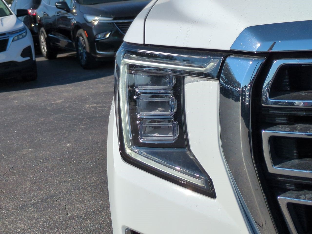 2022 GMC Yukon SLT