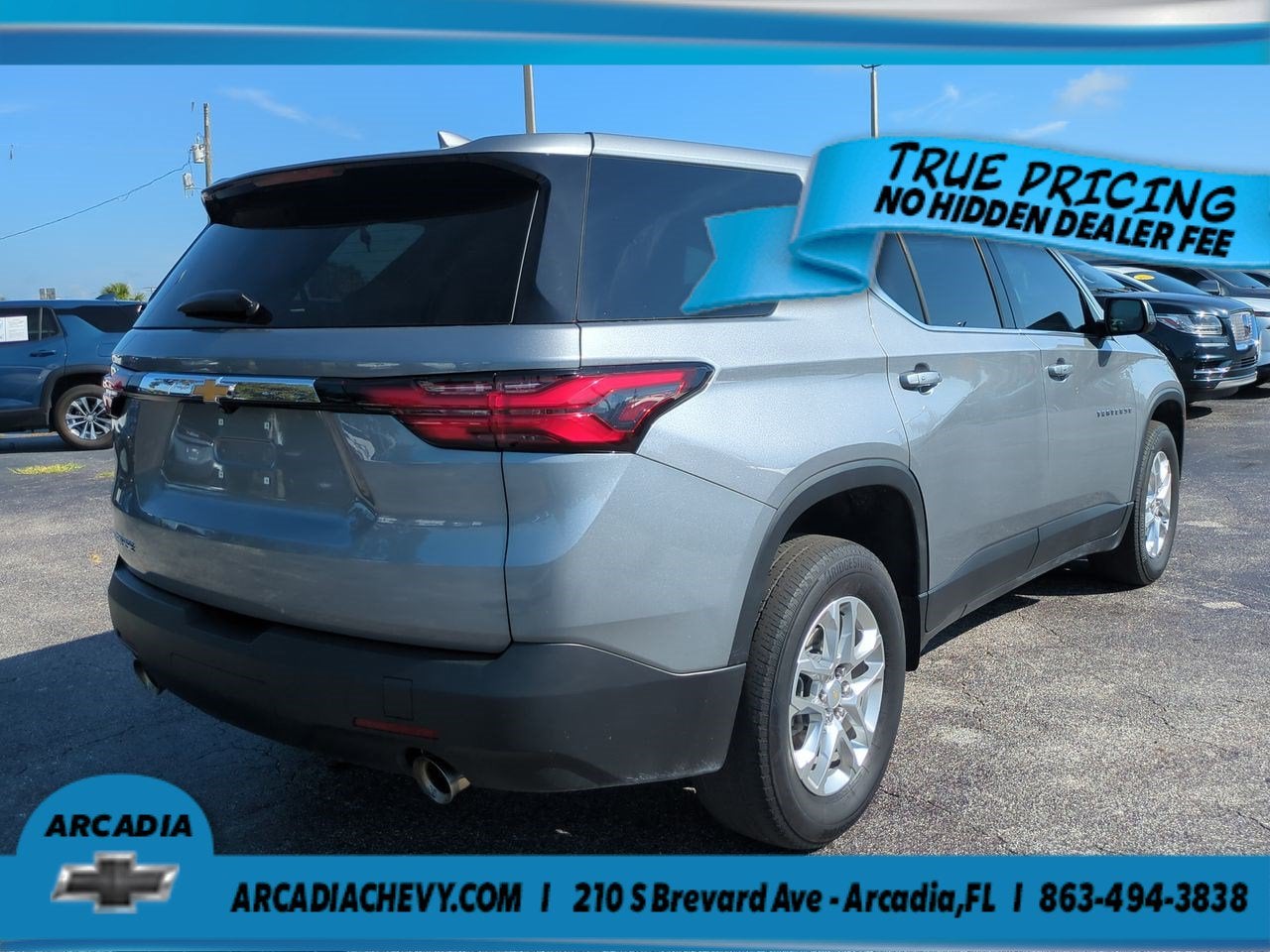 2023 Chevrolet Traverse LS