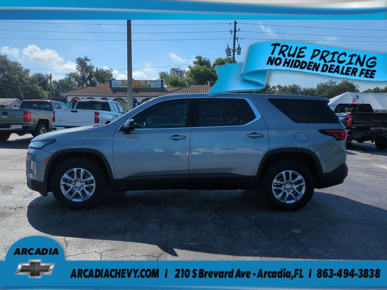 2023 Chevrolet Traverse LS