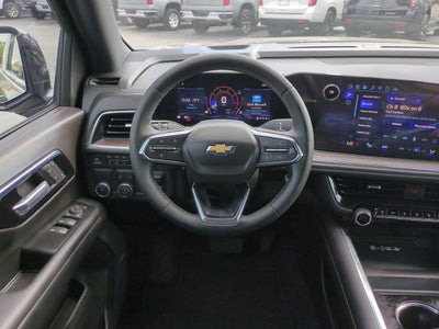 2025 Chevrolet Suburban LT