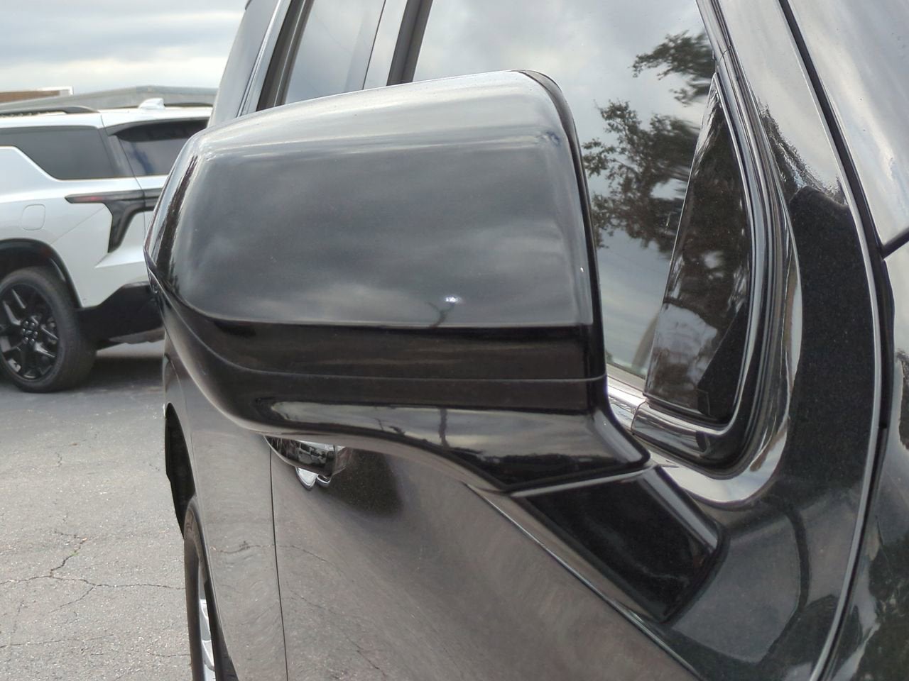 2024 Chevrolet Tahoe LS