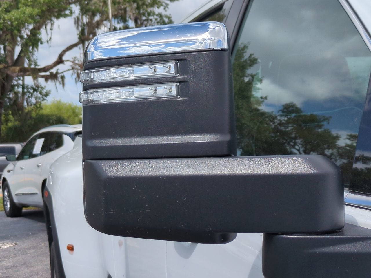 2026 GMC Sierra 3500 HD Denali Ultimate DRW