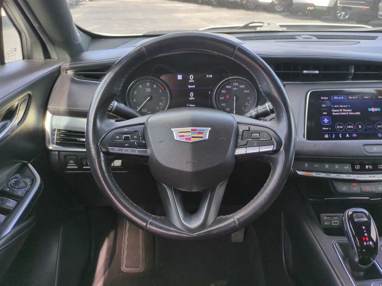 2022 Cadillac XT4 Premium Luxury