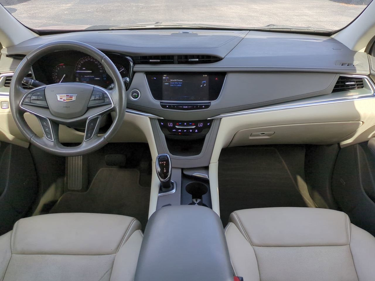 2018 Cadillac XT5 Luxury FWD