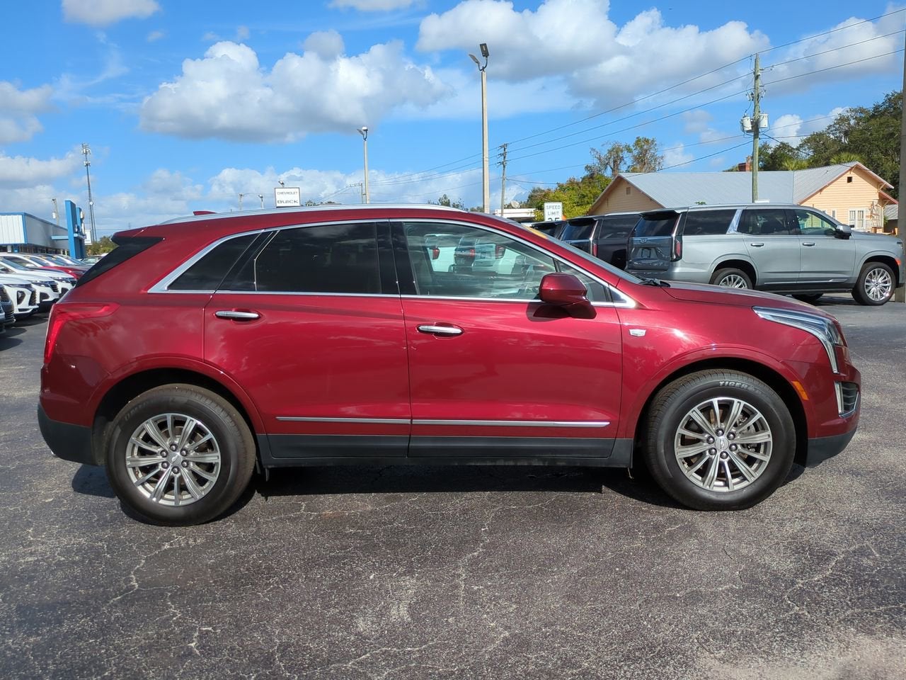 2018 Cadillac XT5 Luxury FWD