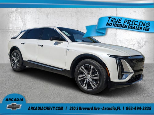 2024 Cadillac LYRIQ Luxury 1