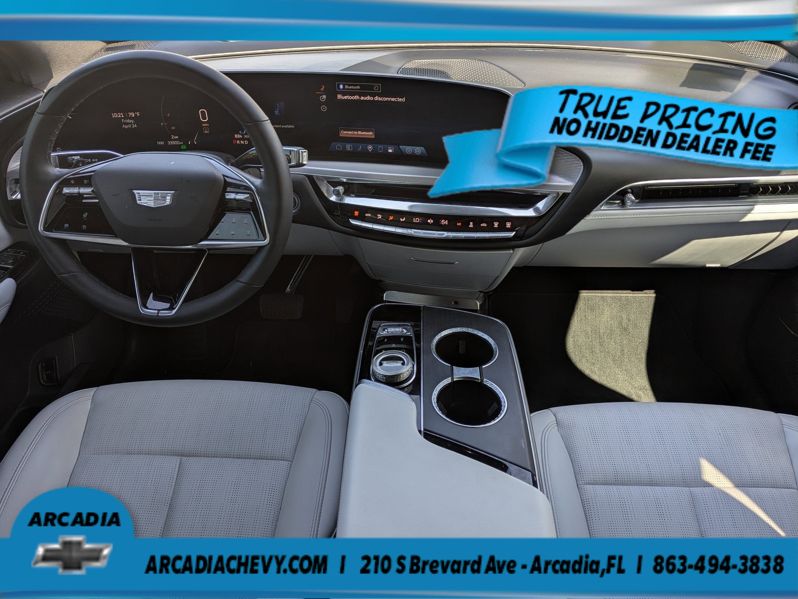 2024 Cadillac LYRIQ Luxury 1