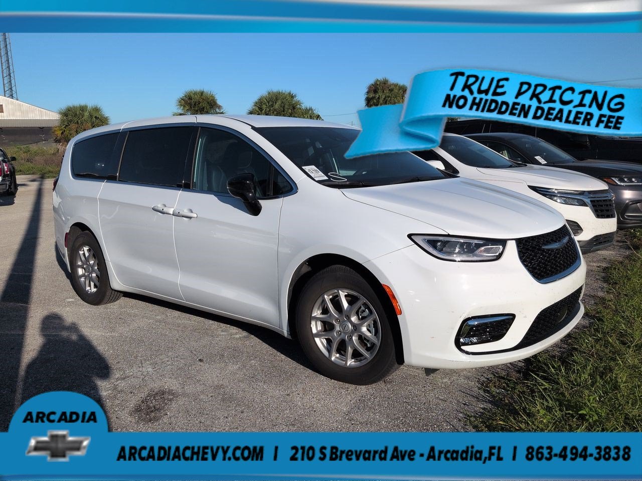 2026 Chrysler Pacifica Select