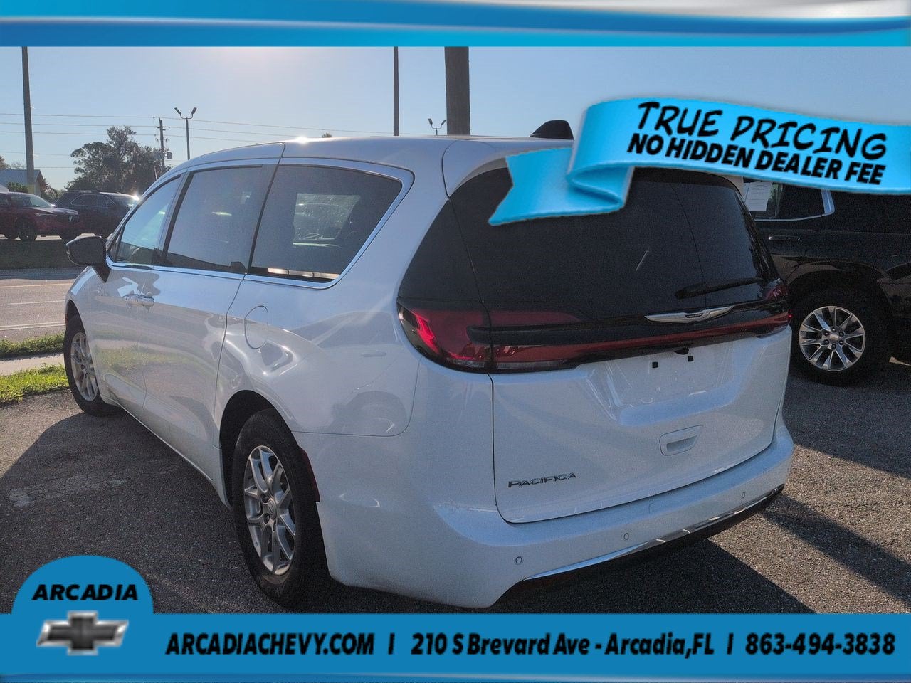 2026 Chrysler Pacifica Select
