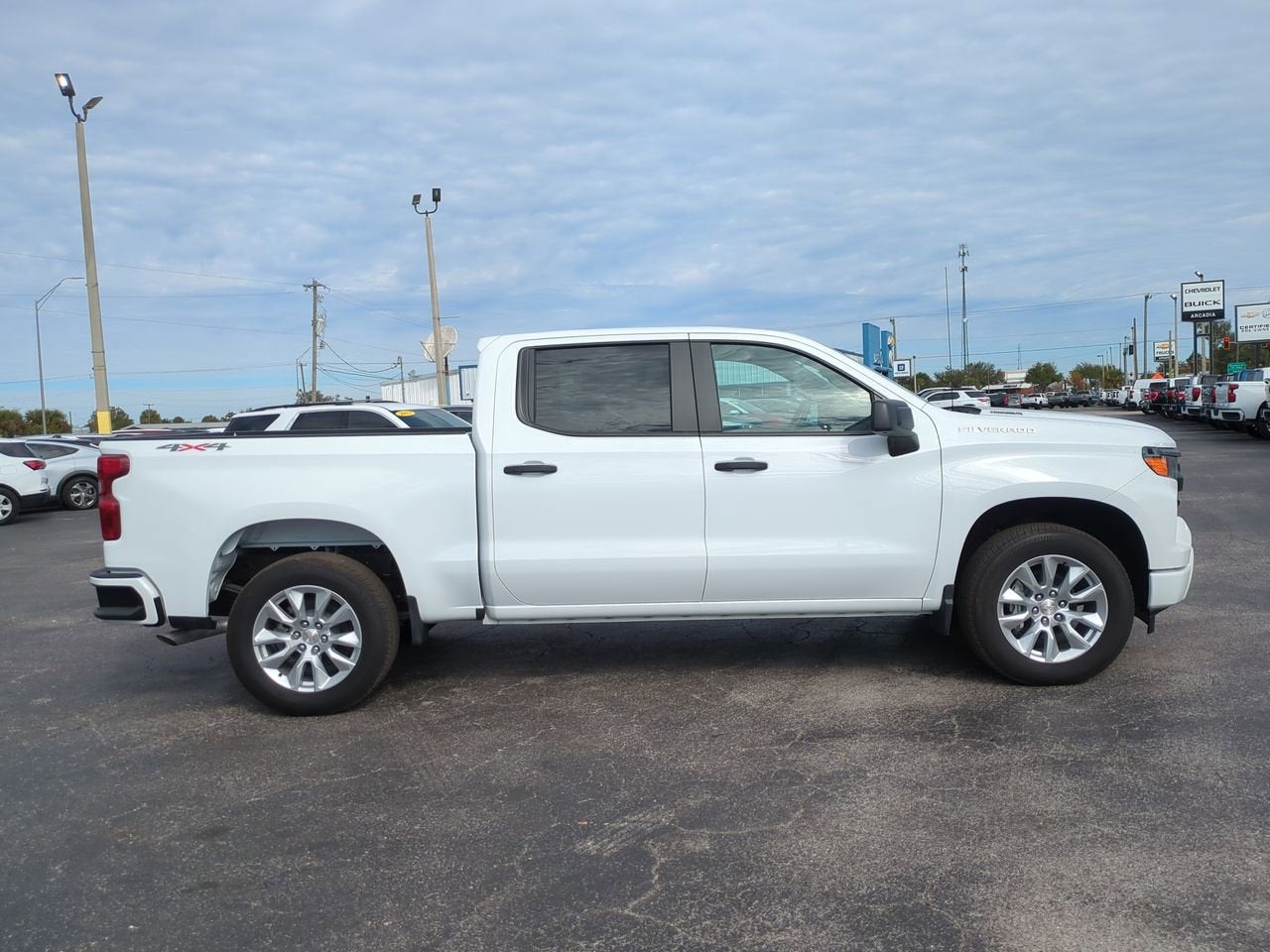 2025 Chevrolet Silverado 1500 Custom