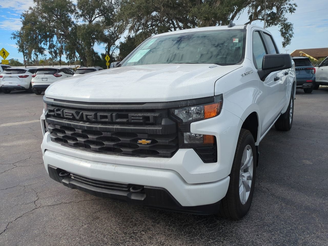 2025 Chevrolet Silverado 1500 Custom