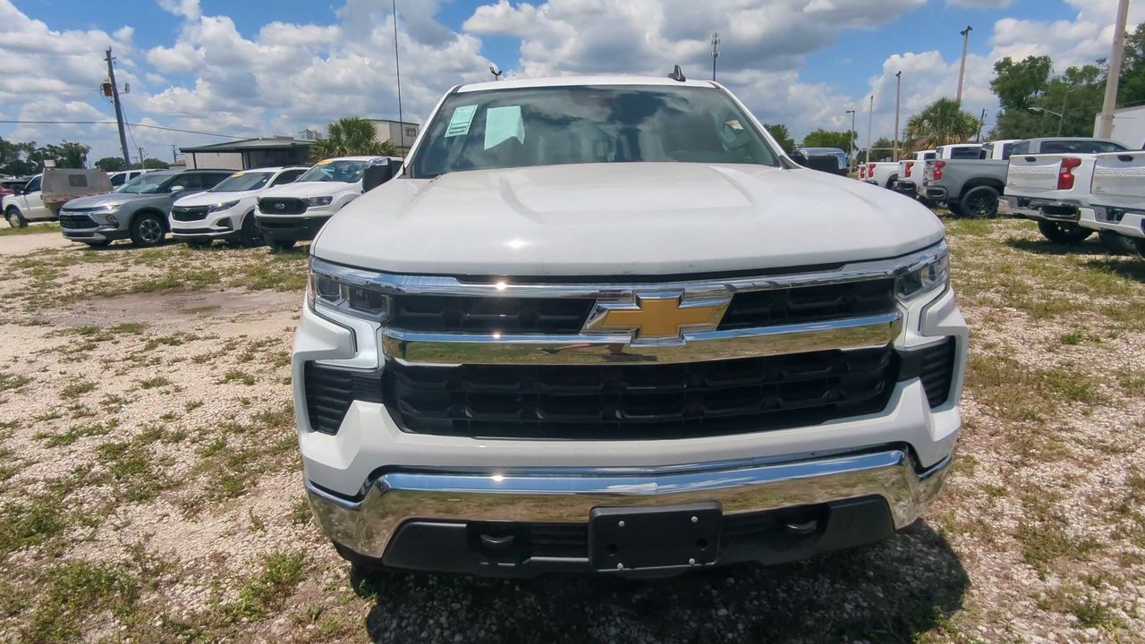 2025 Chevrolet Silverado 1500 LT (2FL)