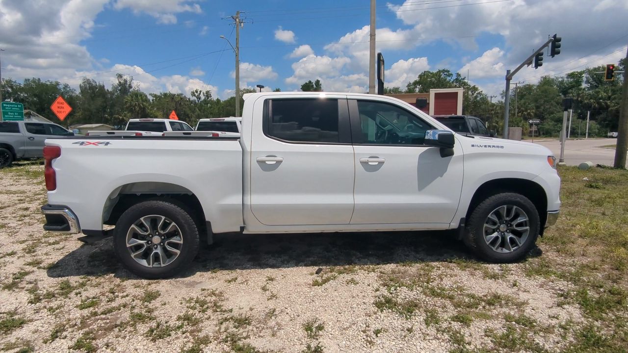 2025 Chevrolet Silverado 1500 LT (2FL)