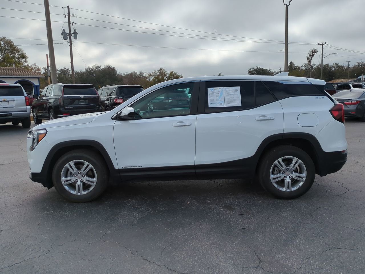 2024 GMC Terrain SLE