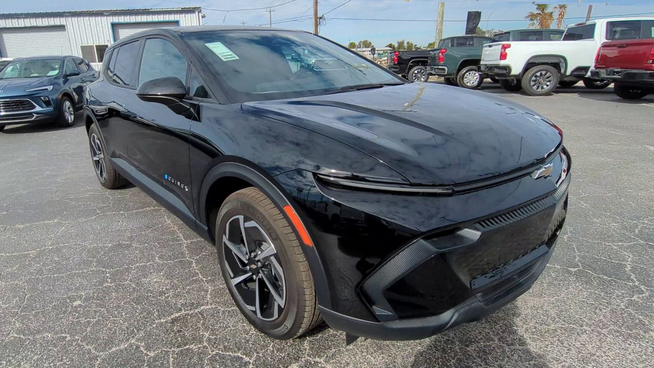 2026 Chevrolet Equinox EV LT