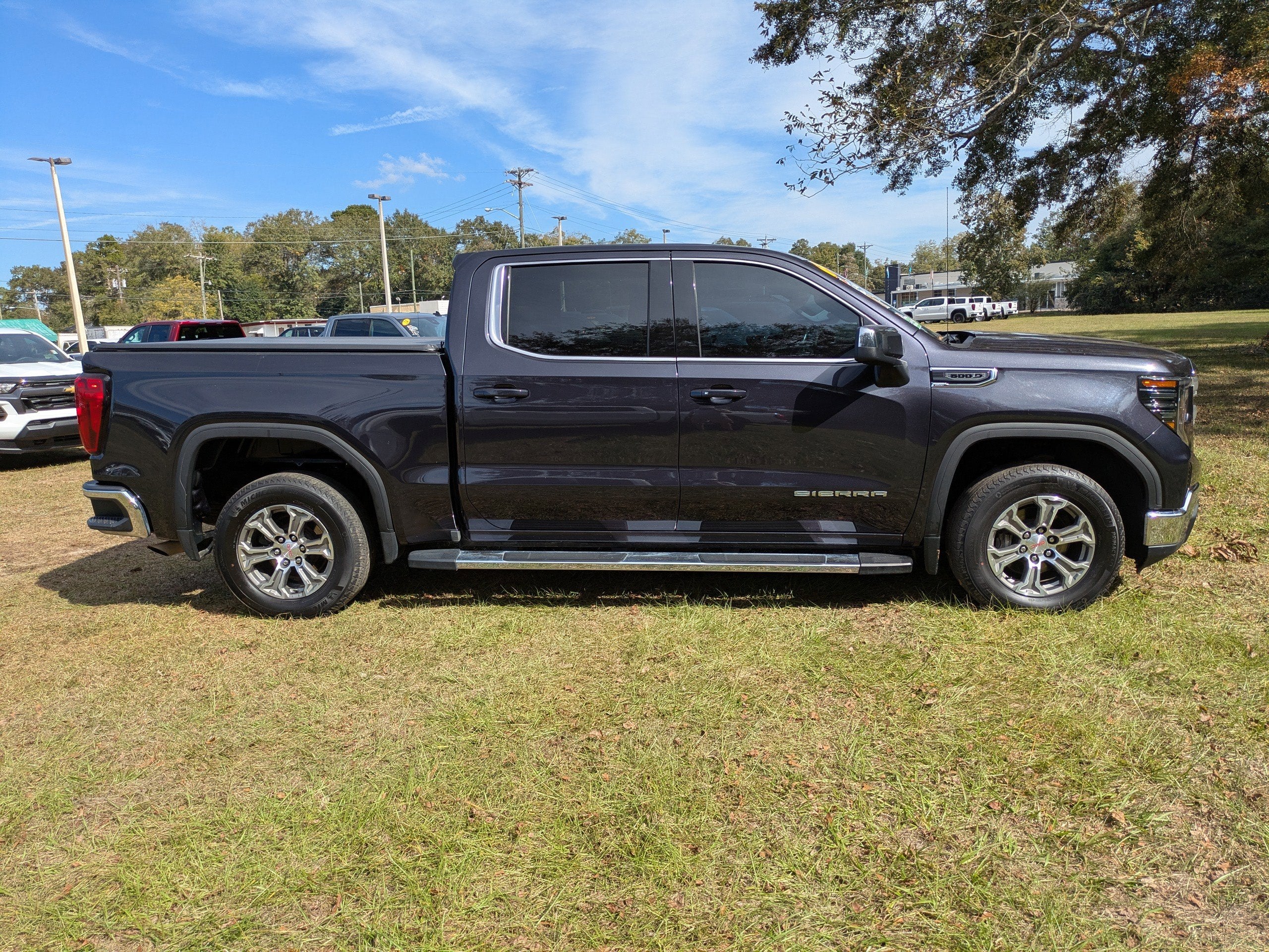 2022 GMC Sierra 1500 SLE