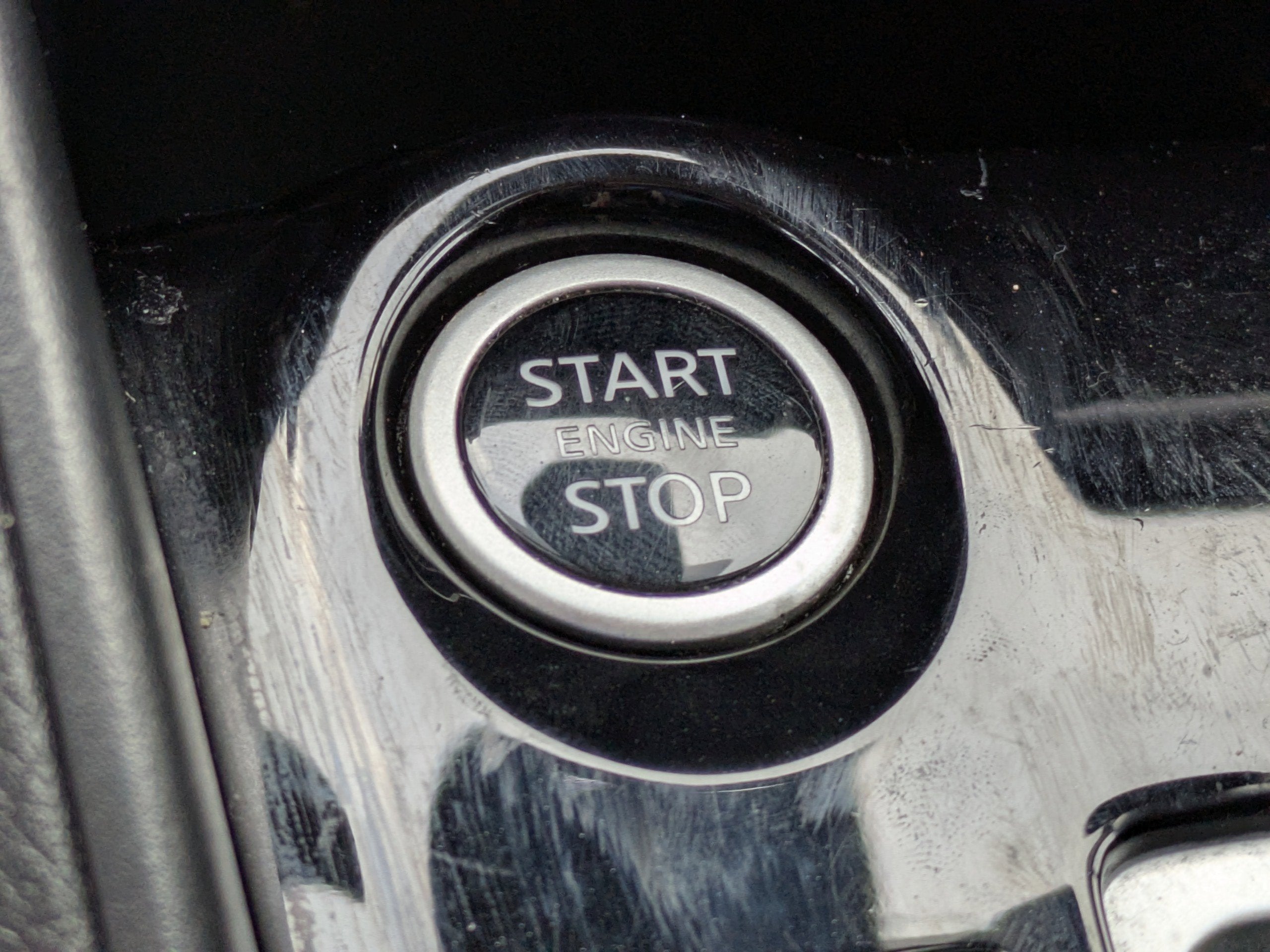 2021 Nissan Versa SV Xtronic CVT