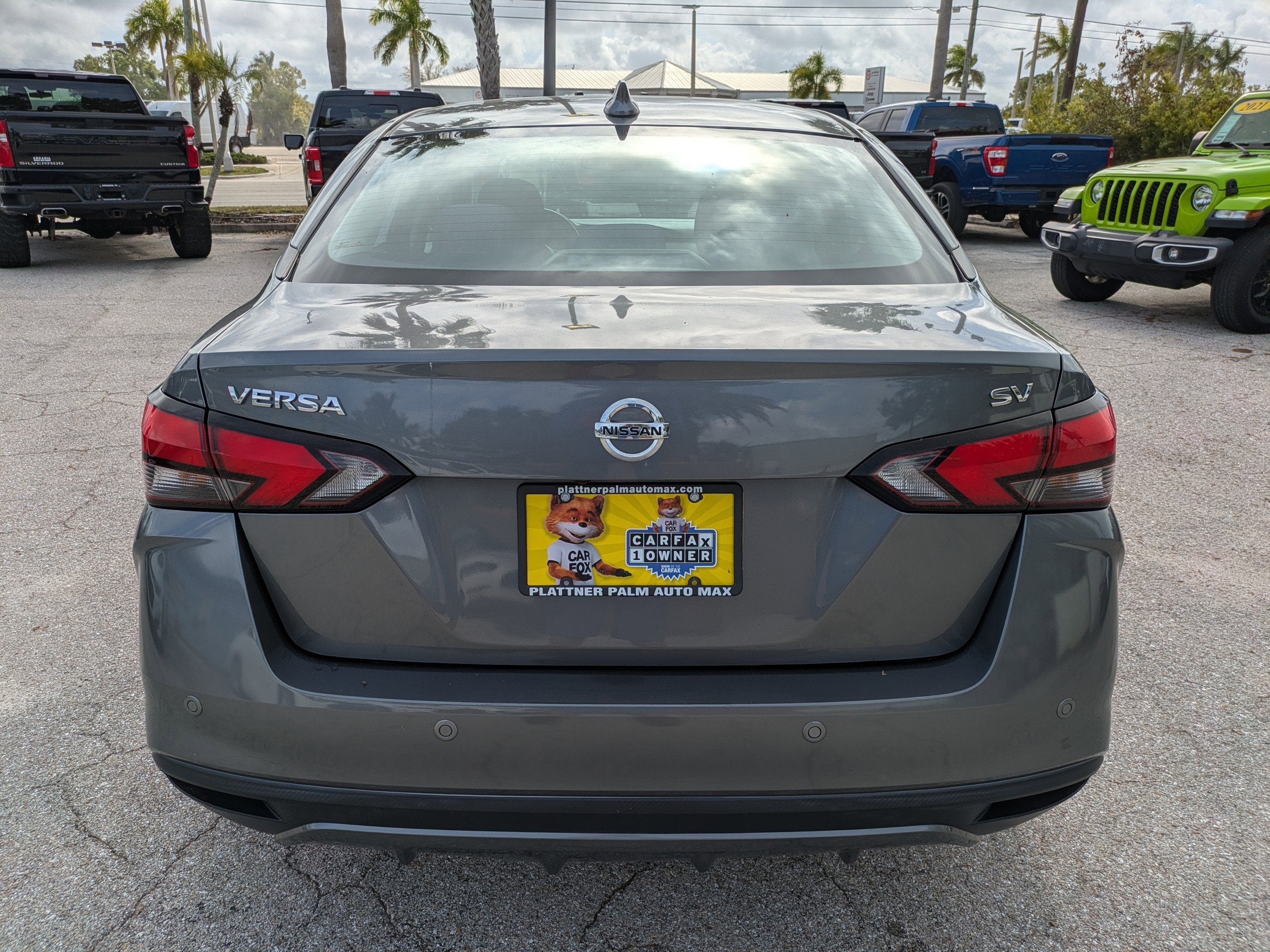 2021 Nissan Versa SV Xtronic CVT