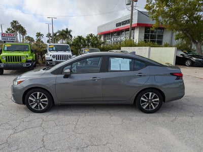 2021 Nissan Versa SV Xtronic CVT