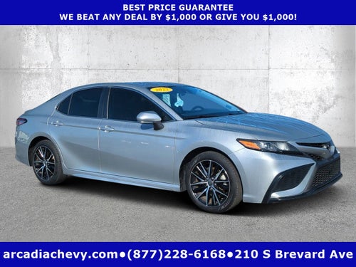 2022 Toyota Camry SE