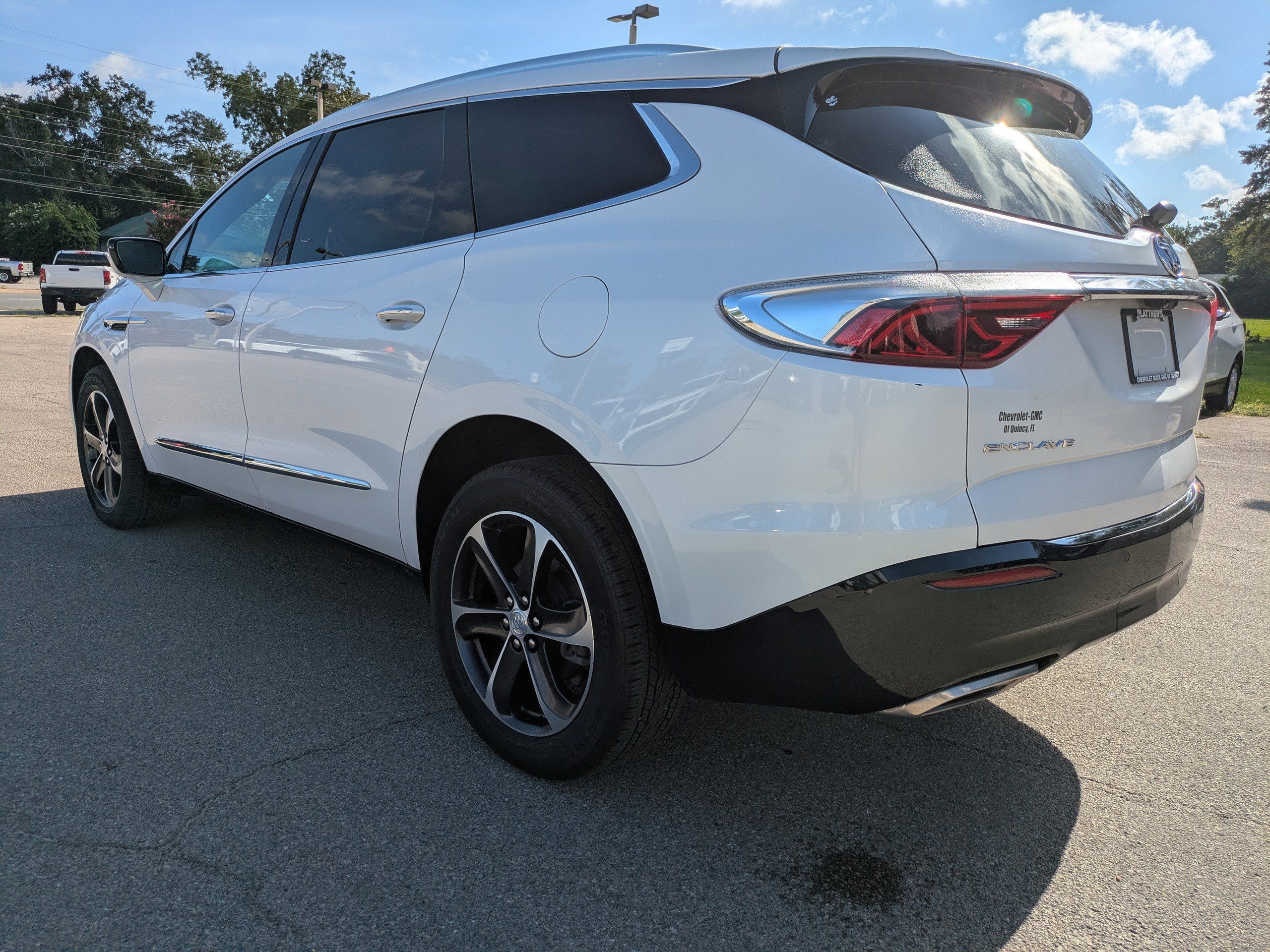 2022 Buick Enclave Essence