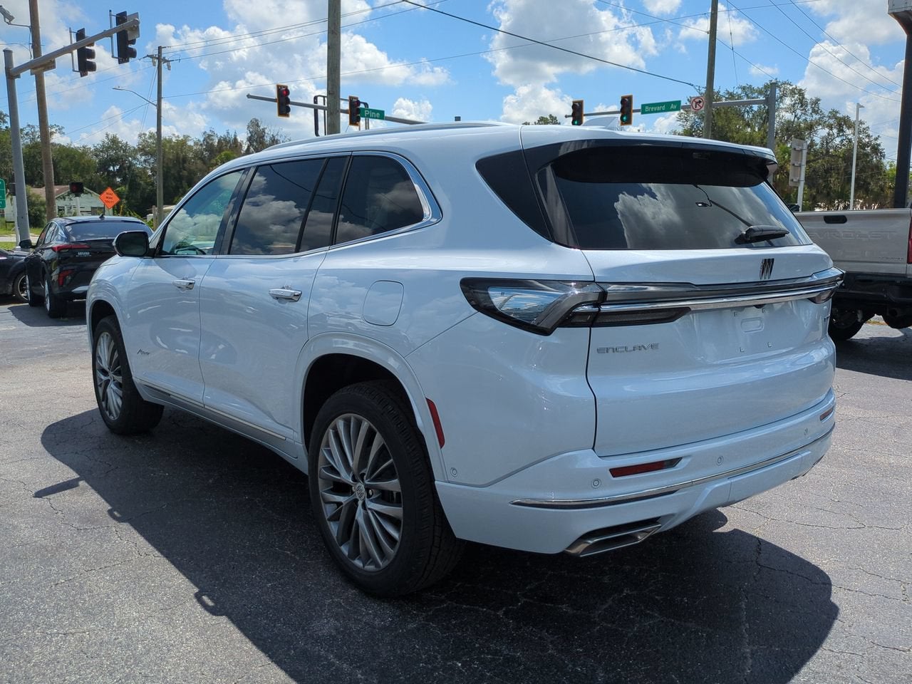 2026 Buick Enclave Avenir