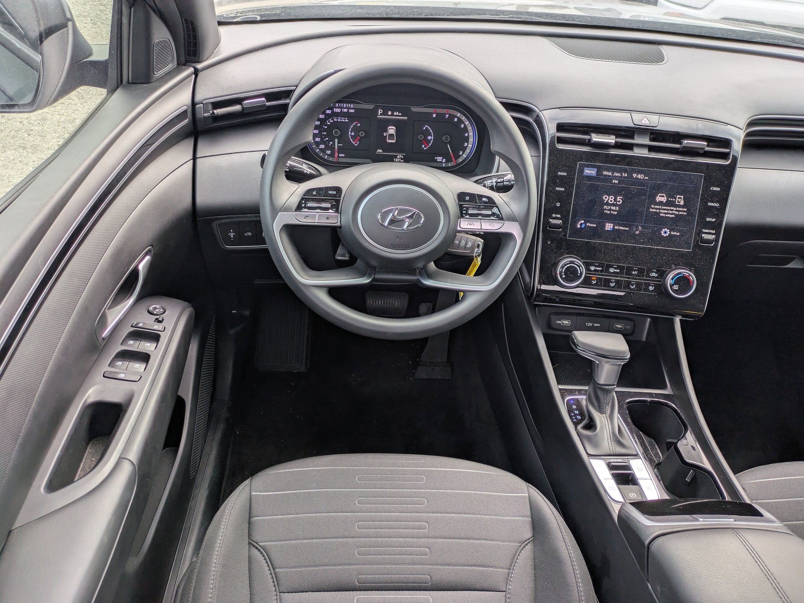 2024 Hyundai Santa Cruz SE