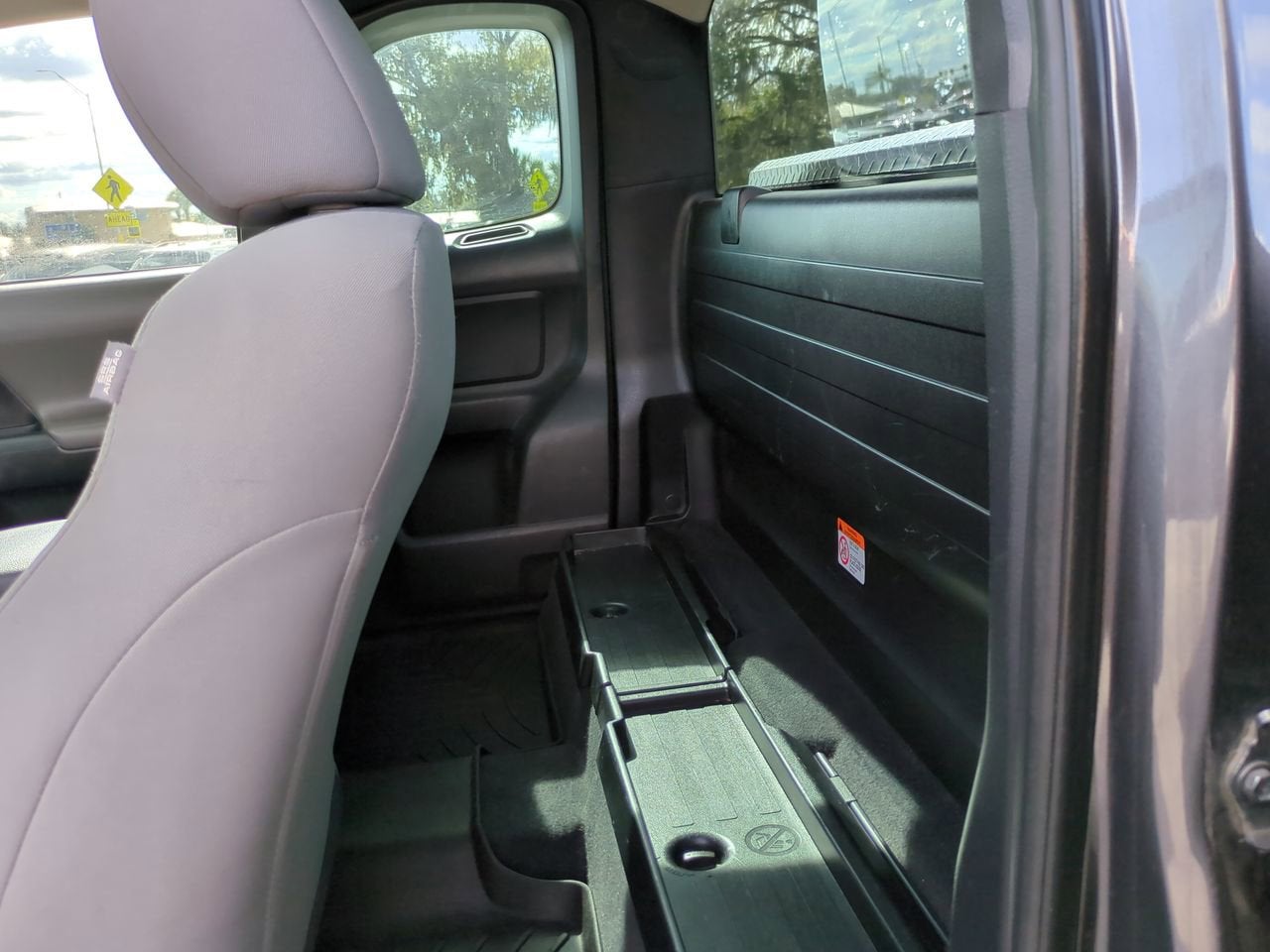 2018 Toyota Tacoma SR